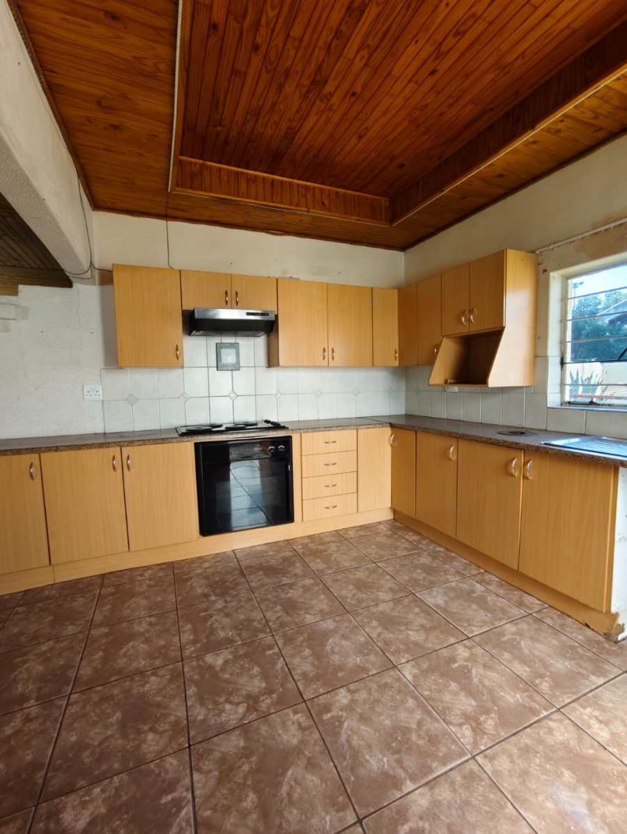 4 Bedroom Property for Sale in Vaalpark Free State